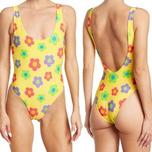 Weworewhat Scoop High-leg One Piece